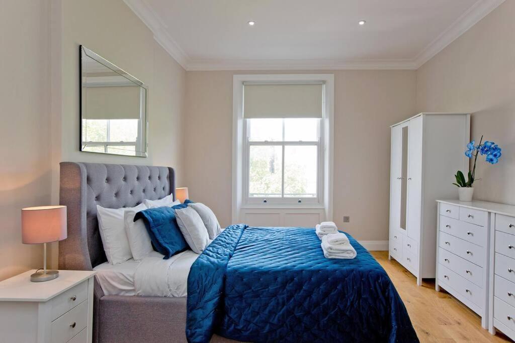 F7 Large 2bed Kensington * Londra