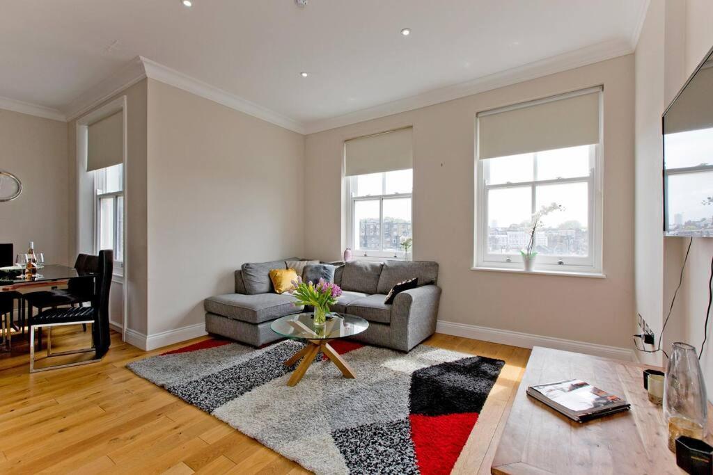 F7 Large 2bed Kensington * Londra